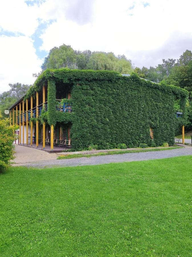 Lavka Park Skochovice Hotel Vrane nad Vltavou Exterior photo